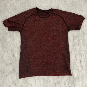 Lululemon shirt - Red